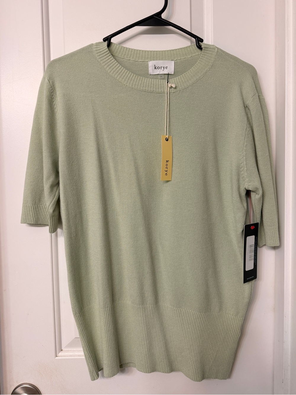 NWT Korye Sweater Blouse